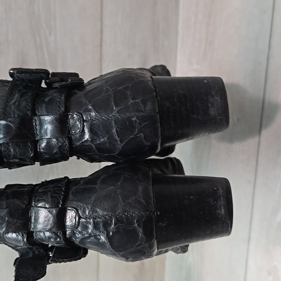 Born Women Tall Black Crocodile-Embossed Knee-High Boots Shoes Sz 9 - Picture 5 of 13